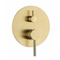 Feramolli Смеситель однорычажный скрытого монтажа ванна/душ Ele арт. GL636 Feramolli Смеситель однорычажный скрытого монтажа ванна/душ Ele арт. GL636