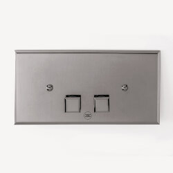 3SC Клавиша смыва для бачков Geberit UP320/720, 33*2,5*h17, материал: латунь,  QUARE pLAQUE цвет: хром арт. SQL00SL