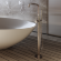 Однорычажный напольный смеситель для ванны со шлангом 125 см и лейкой Zen, Teo Bossini, Z00751.030 цвет: хром