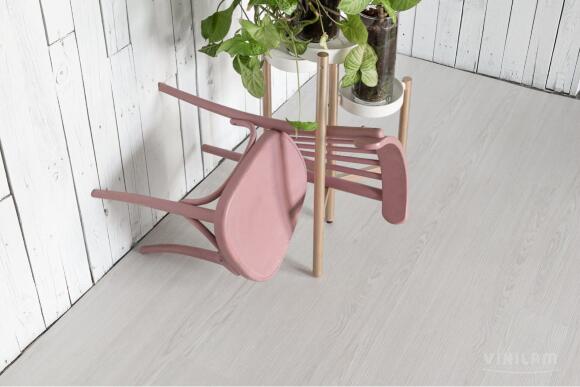 Виниловый ламинат VINILAM 10675 Дуб Гюстров